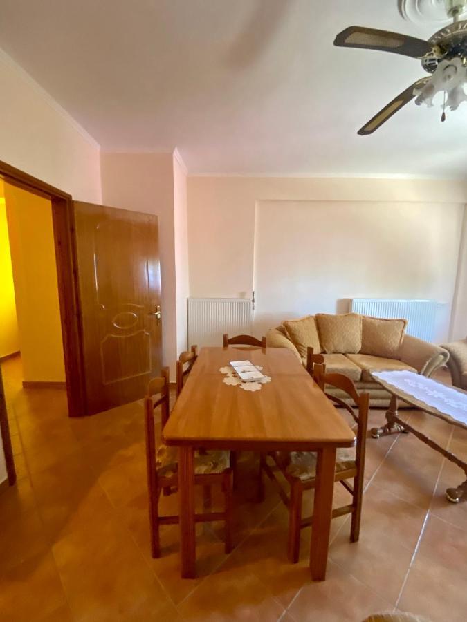Family Apartments Sarande Ngoại thất bức ảnh