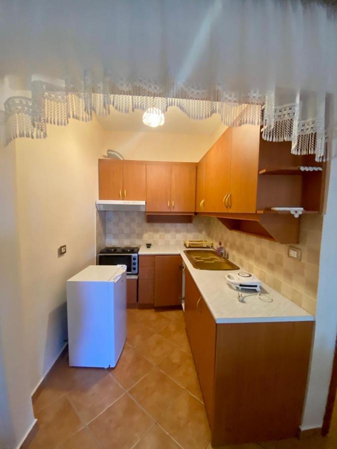 Family Apartments Sarande Ngoại thất bức ảnh