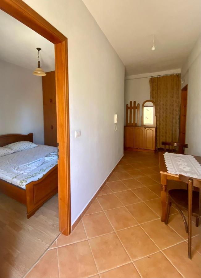 Family Apartments Sarande Ngoại thất bức ảnh