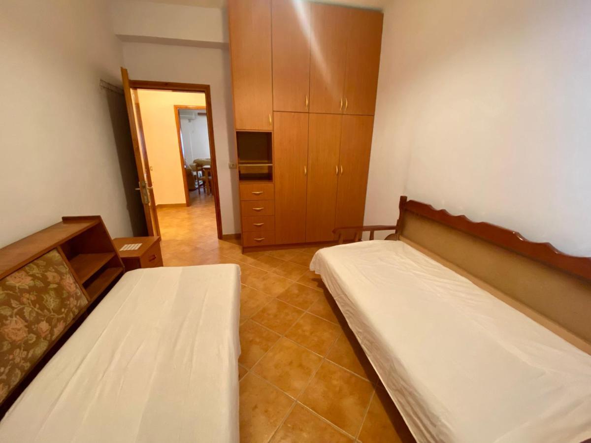 Family Apartments Sarande Ngoại thất bức ảnh