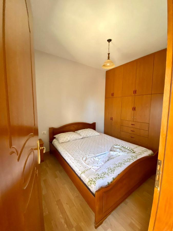 Family Apartments Sarande Ngoại thất bức ảnh