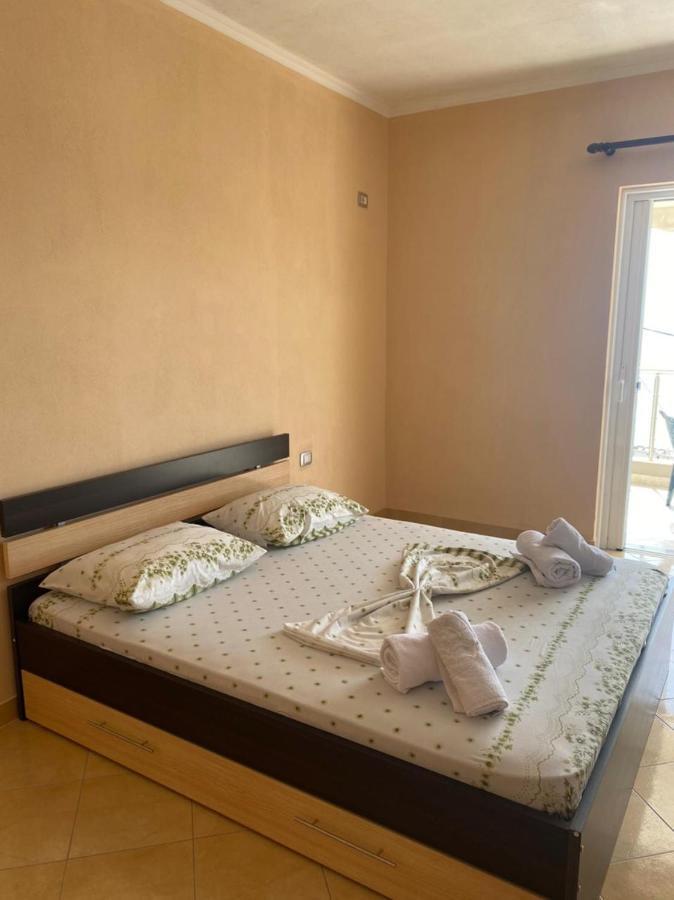 Family Apartments Sarande Ngoại thất bức ảnh